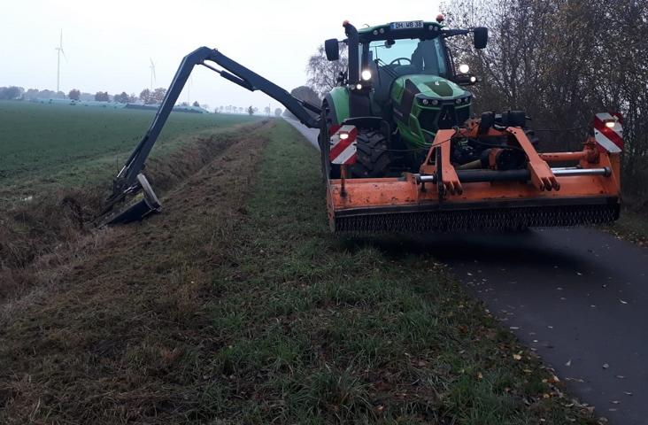 Heckseitenmulcher mit Frontmulcher